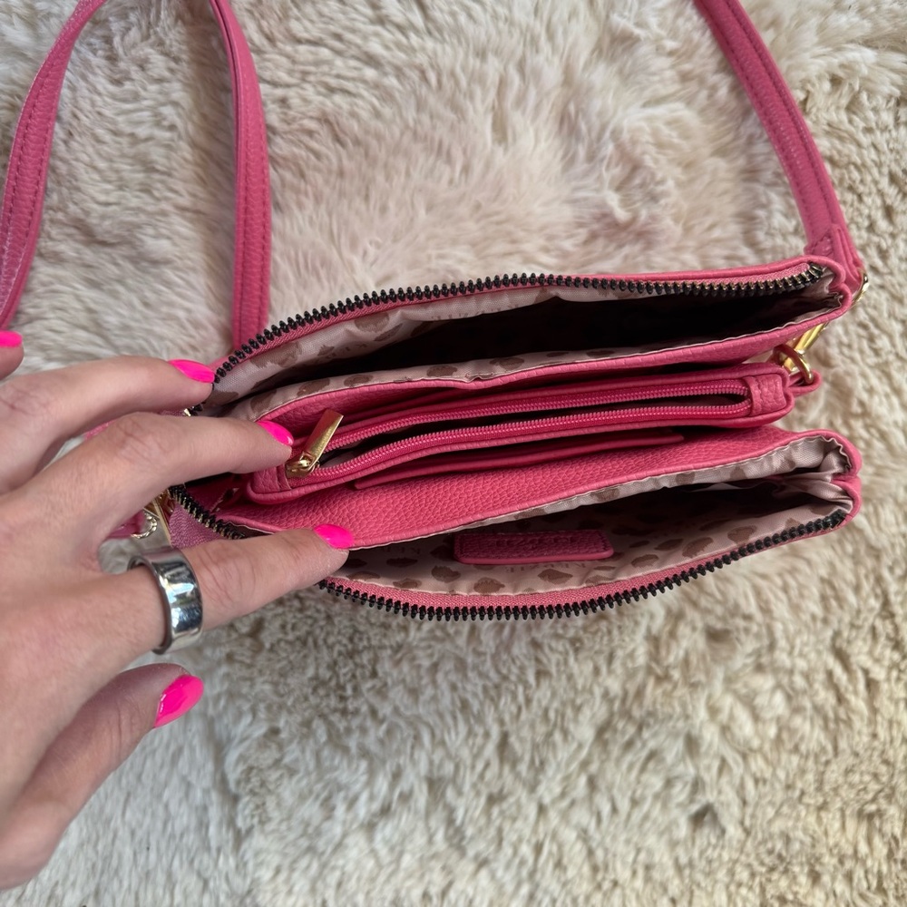 Kedzie Eclipse Convertible Crossbody Wallet Bag - Picture 6 of 6
